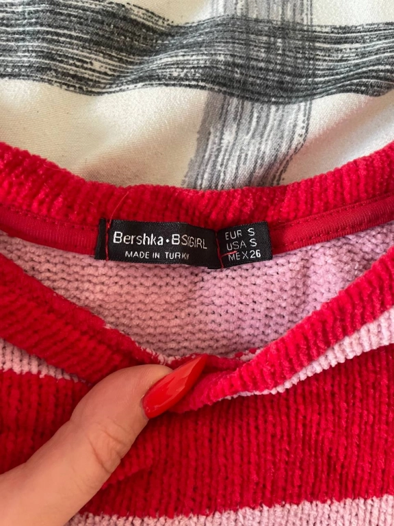 Футболка Bershka