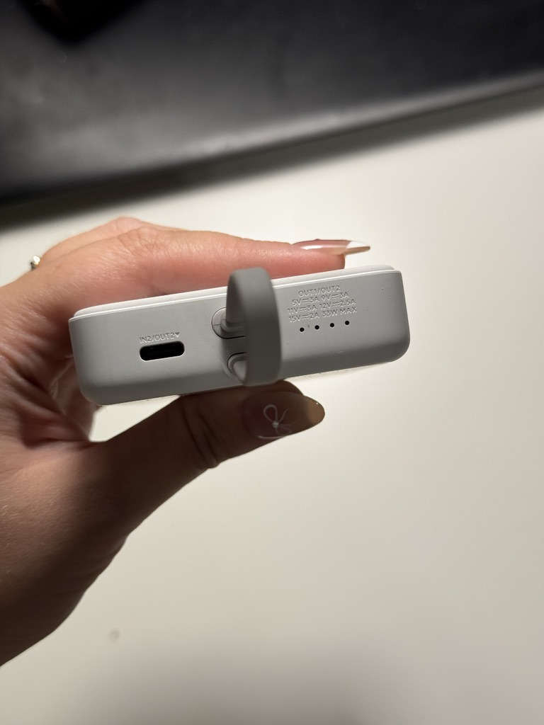 Xiaomi Power Bank 10000 мАч 33W с беспроводной зарядкой